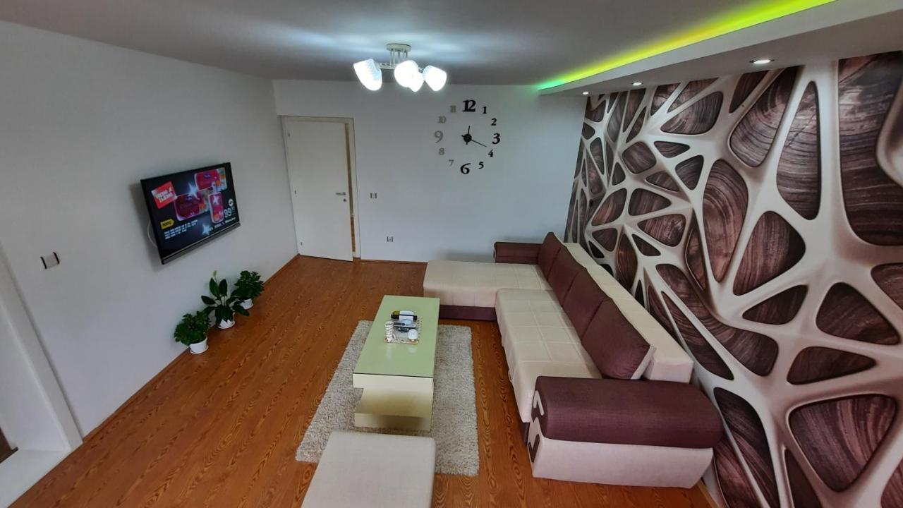 Exclusive Apartment Paracin Exterior photo
