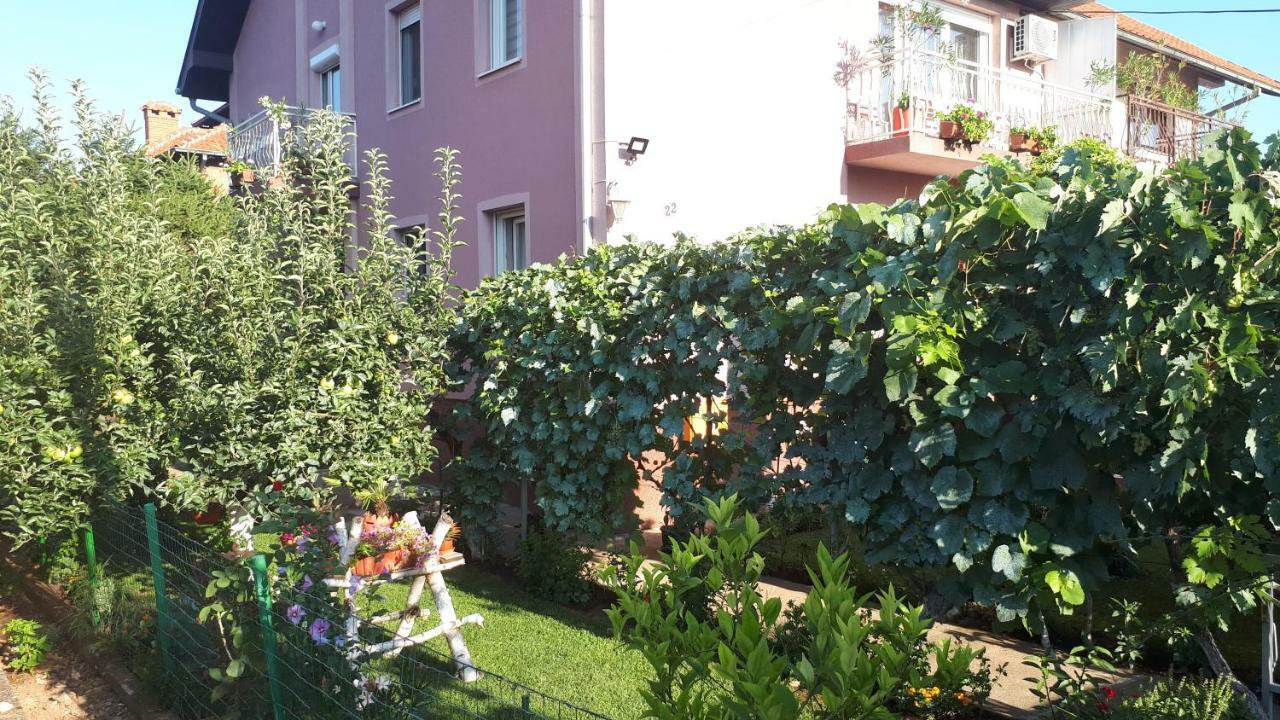 Exclusive Apartment Paracin Exterior photo